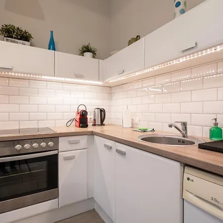 Bpr Castle Hill Apartment With Garden Budapeszt Zewnętrze zdjęcie